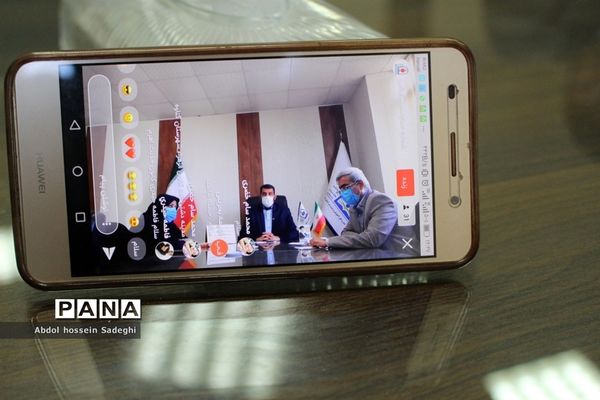 نشست معاونان پرورشی و تربیت بدنی، کارشناسان فرهنگی و هنری و مدیران کانون های فرهنگی و تربیتی استان بوشهر