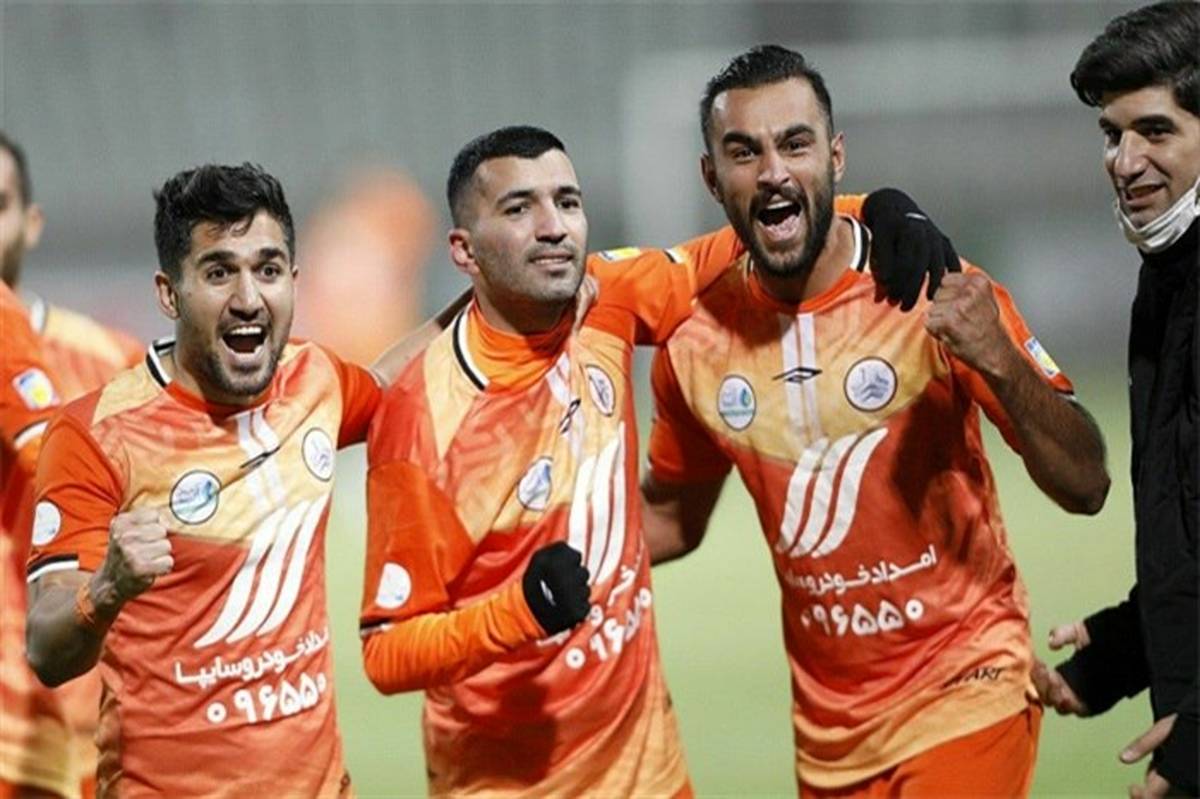 لیگ برتر ایران؛ مهندس پرسپولیس طلسم نساجی را شکست