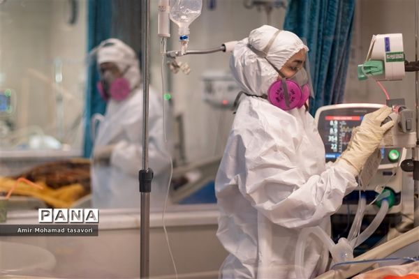 جهاد مدافعان سلامت  در بخش ویژه  بیماران کرونای بیمارستان شهدای شهرستان نی ریز