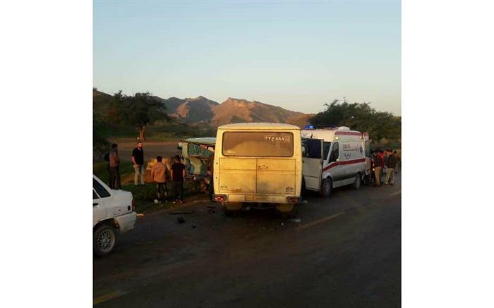 تصادف زنجیره ای در جاده لالی به مسجدسلیمان بیش از 30 مصدوم برجا گذاشت