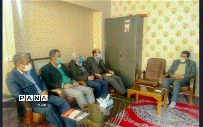 دیدار مدیرآموزش و پرورش  چناران با نماینده مردم شهرستان در مجلس شورای اسلامی