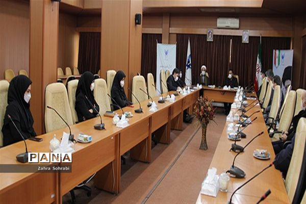 مراسم تجلیل از پژوهشگران برتردانشگاه آزاد اسلامی واحد اسلامشهر