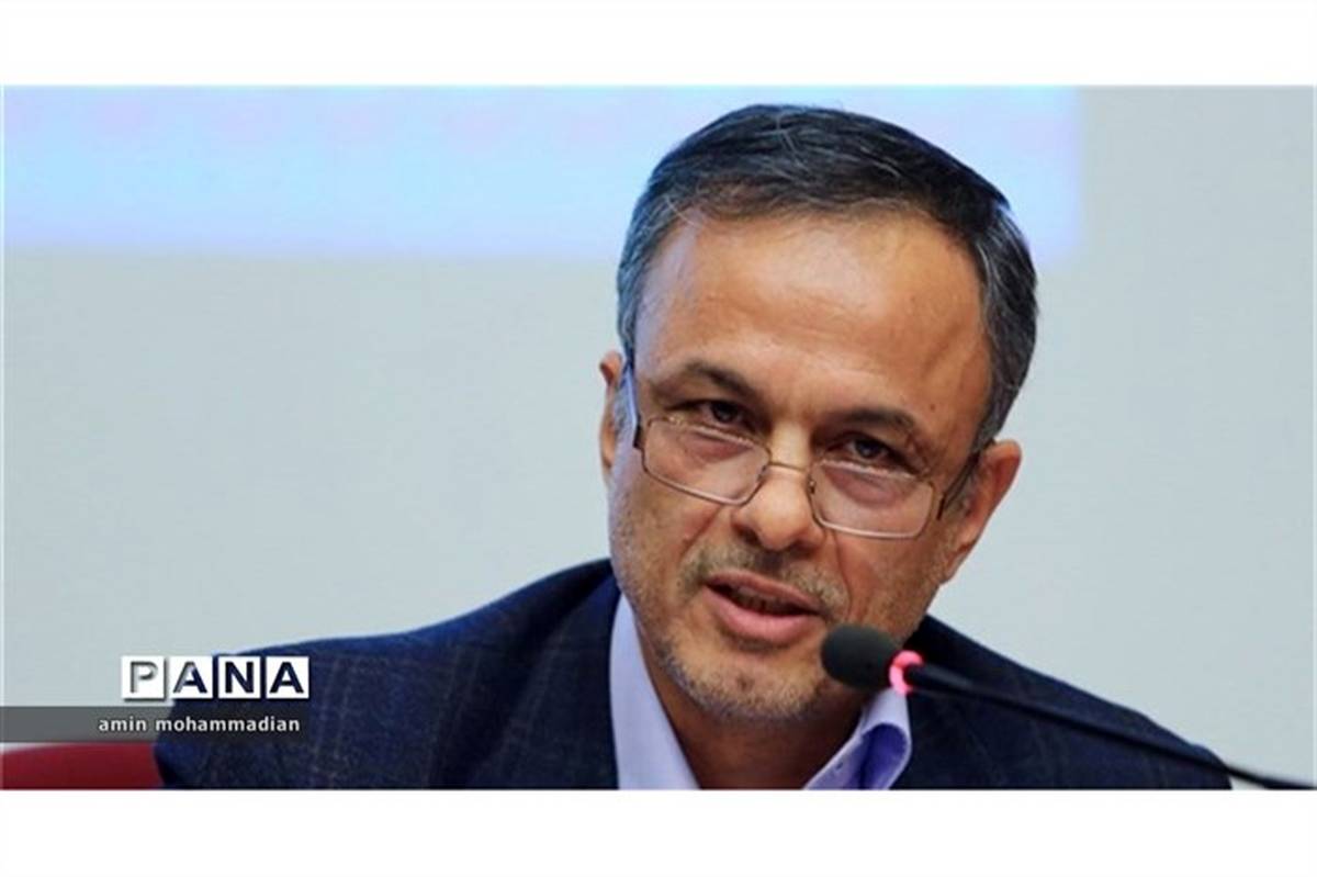 رزم حسینی: بسته ویژه دولت برای تنظیم بازار خودروسازی رقابتی می‌شود