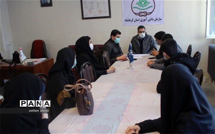 جلسه هم اندیشی هیئت رئیسه مجلس دانش آموزی استان برگزار شد
