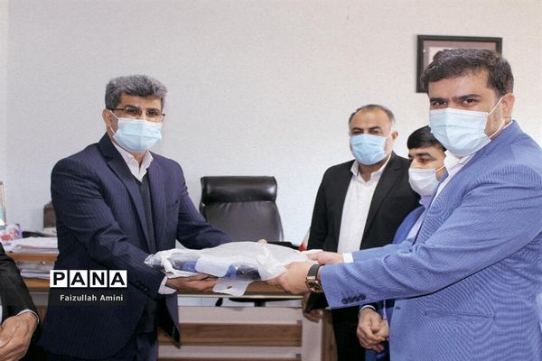بازدید رئیس اداره تربیت بدنی و فعالیت‌های ورزشی از مدارس شهرستان دشتستان