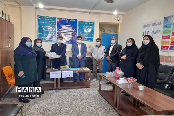بازدید رئیس اداره تربیت بدنی و فعالیت‌های ورزشی از مدارس شهرستان دشتستان