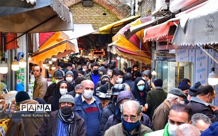 توصیه‌های کرونایی؛ در پیاده‌رو با فاصله از دیگران حرکت کنیم