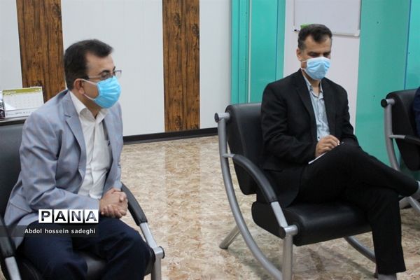 جلسه کیفیت بخشی طرح ها و برنامه‌های دوره ابتدایی آموزش و پرورش استان بوشهر