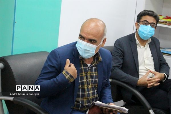 جلسه کیفیت بخشی طرح ها و برنامه‌های دوره ابتدایی آموزش و پرورش استان بوشهر