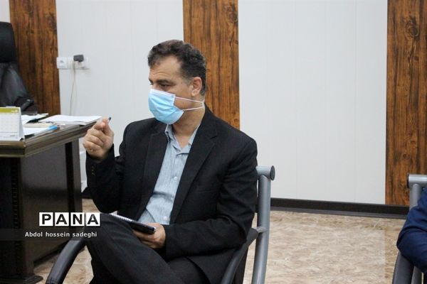 جلسه کیفیت بخشی طرح ها و برنامه‌های دوره ابتدایی آموزش و پرورش استان بوشهر