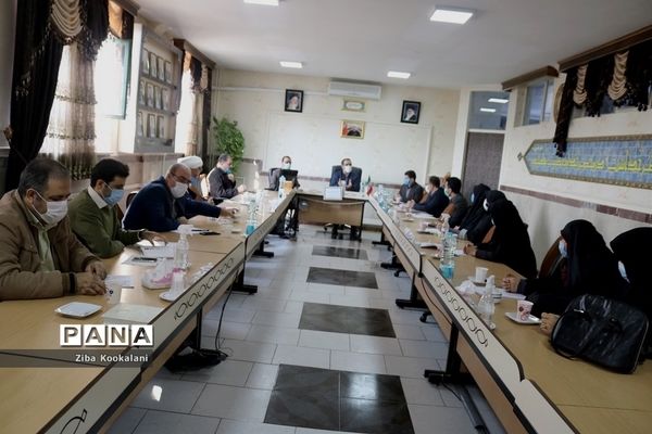 برگزاری کمیته اجرایی حمایت از دانش‌آموزان بازمانده از تحصیل