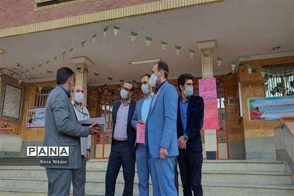 بازدید از حوزه‌های آزمون استخدامی ناحیه یک بهارستان