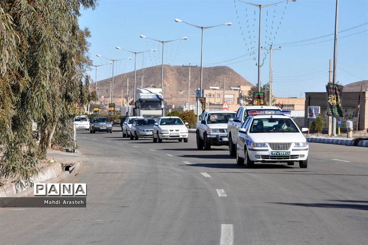 کاروان عزای خودرویی درسالروز شهادت سرداردلها حاج قاسم سلیمانی