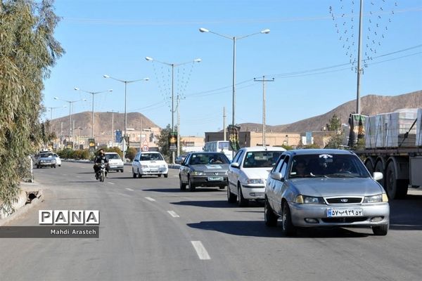 کاروان عزای خودرویی درسالروز شهادت سرداردلها حاج قاسم سلیمانی