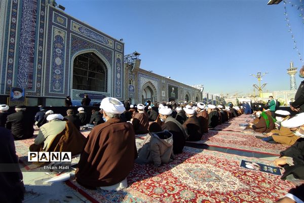 تشییع پیکرمرحوم آیت الله محمد تقی مصباح یزدی در حرم مطهر حضرت امام رضا (ع)
