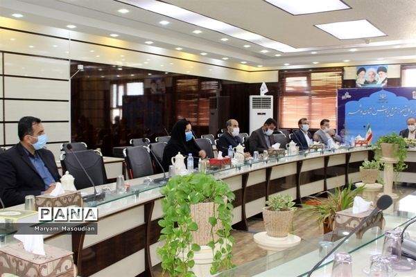 جلسه شورای معاونان اداره‌کل آموزش و پرورش استان بوشهر