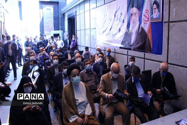 بازدید نمایندگان مجلس شورای اسلامی از پروژه مترو و شهر ک های صنعتی اسلامشهر
