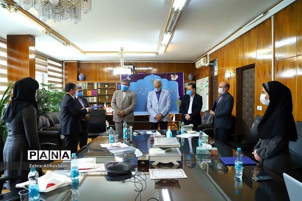 تقدیر از خبرنگاران عضو کانون خبرنگاران خیر مجمع خیرین مدرسه ساز شهر تهران