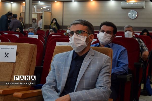 آیین اختتامیه دومین جشنواره فرهنگی ورزشی خانواده حمل و نقل دانش آموزی در منطقه 14