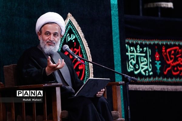 عزاداری حسینی در دانشگاه امام علی (ع)