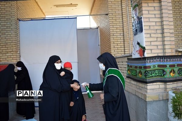 عزاداری حسینی در حوزه علمیه نرجس(س) شهرستان بیرجند