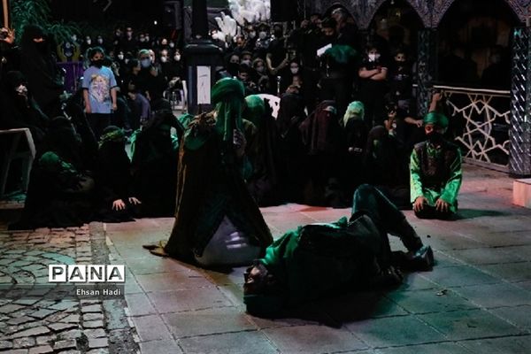 عزاداری شب عاشورا در مشهد