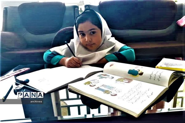 تصاویر فعالیت‌های مهارت محور دانش‌آموزان آباده در ایام  تعطیلات  تابستان
