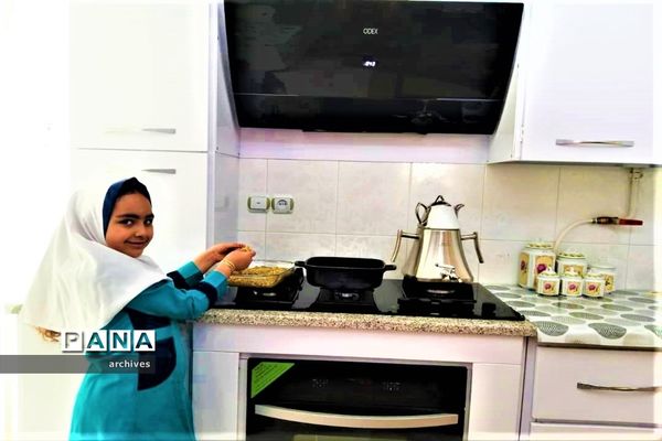 تصاویر فعالیت‌های مهارت محور دانش‌آموزان آباده در ایام  تعطیلات  تابستان