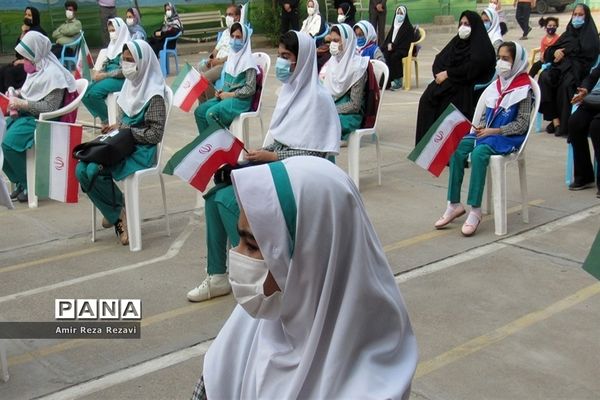 آیین بازگشایی مدارس در مدرسه هیات امنایی بهار ناحیه 4 اهواز