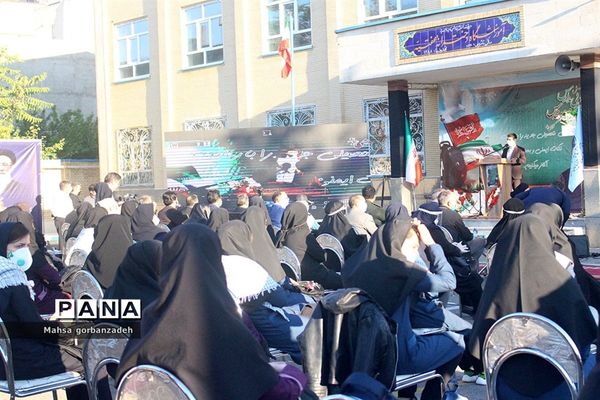 نماینده ولی فقیه در استان آذربایجان شرقی در آیین بازگشایی مدارس در سال 1400-1399