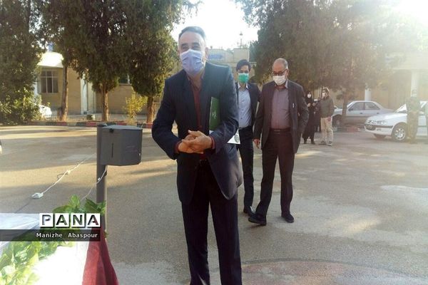 آیین بازگشایی مدارس در هنرستان  دخترانه محمودیه بجنورد