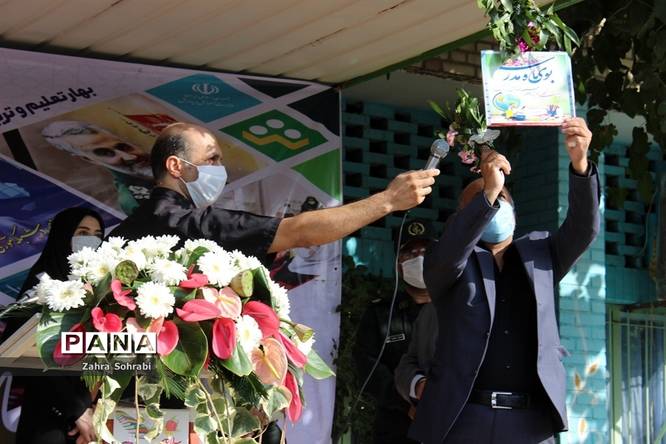 آغاز سال تحصیلی 1400-1399با رعایت پروتکل های بهداشتی در اسلامشهر