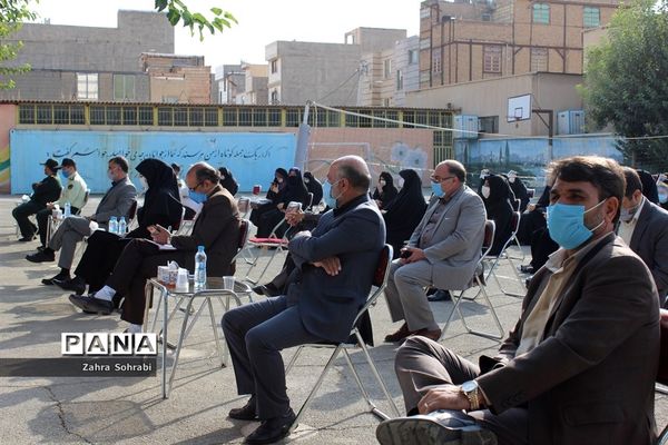 آغاز سال تحصیلی 1400-1399با رعایت پروتکل های بهداشتی در اسلامشهر
