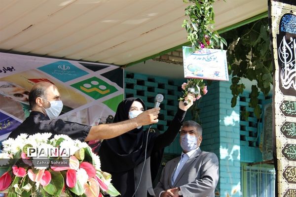 آغاز سال تحصیلی 1400-1399با رعایت پروتکل های بهداشتی در اسلامشهر