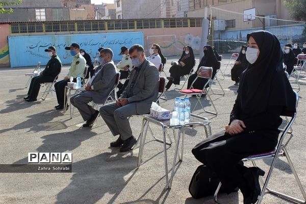 آغاز سال تحصیلی 1400-1399با رعایت پروتکل های بهداشتی در اسلامشهر