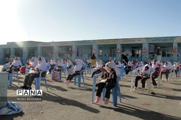 جشن شکوفه ها در دبستان شایگان فسا