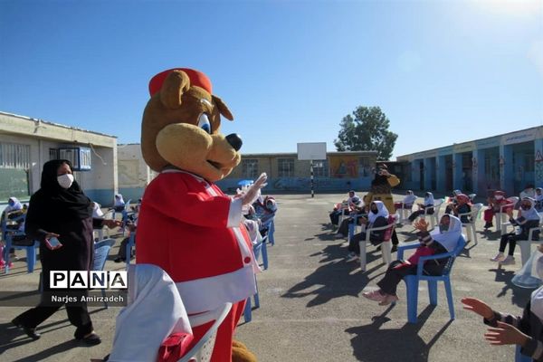 جشن شکوفه ها در دبستان شایگان فسا