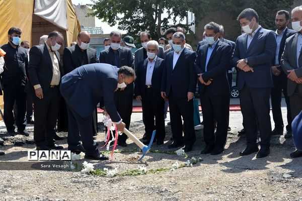 آیین کلنگ زنی 5 پروژه آموزشی در شهرستان شهریار