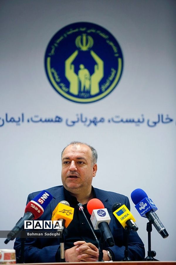 نشست خبری معاون اداری و مالی کمیته امداد