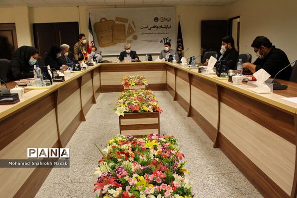 نشست خبری مدیرکل کمیته امداد امام خمینی (ره) و رییس سازمان دانش‌آموزی خوزستان