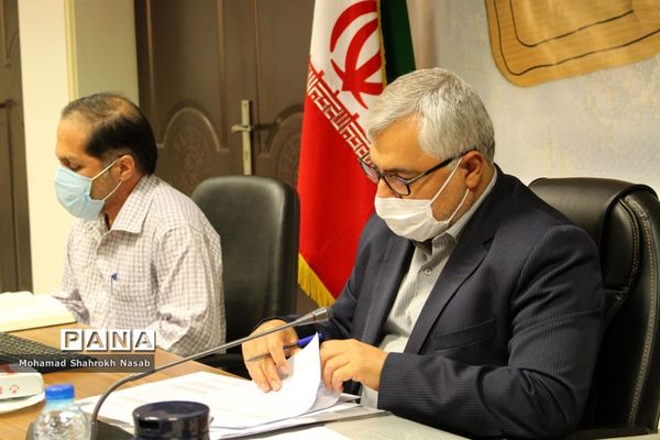 نشست خبری مدیرکل کمیته امداد امام خمینی (ره) و رییس سازمان دانش‌آموزی خوزستان