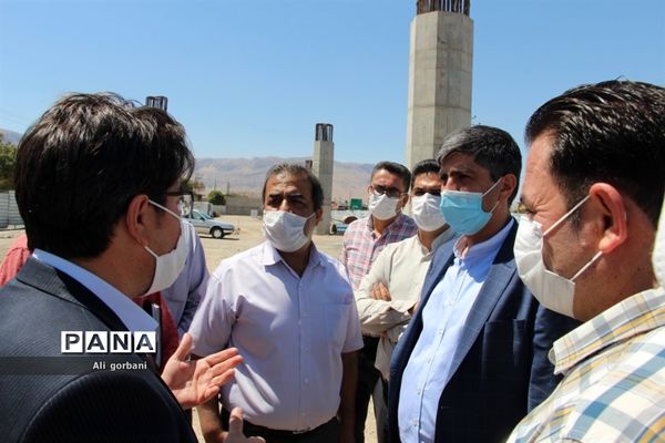 بازدید مدیرکل دفتر فنی استانداری فارس از پروژه‌های شهرداری نی‌ریز