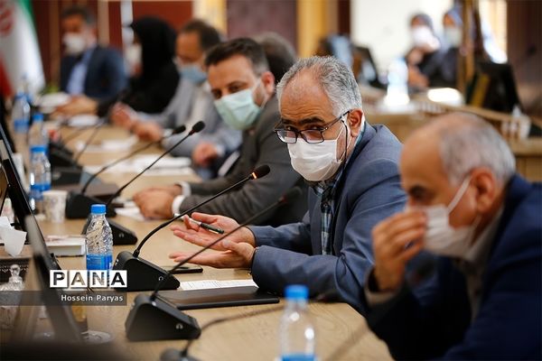 پنجمین جلسه شورای آموزش و پرورش شهرستان های تهران