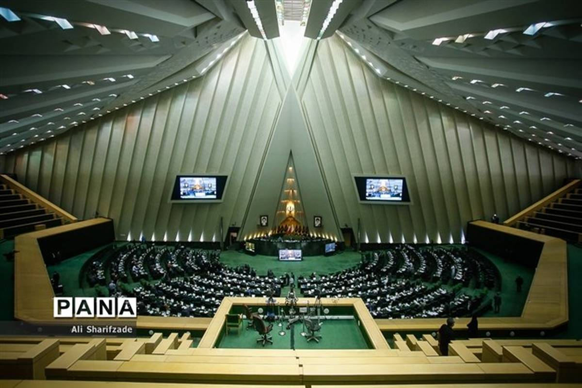 وزیران نفت و آموزش و پرورش به مجلس میروند