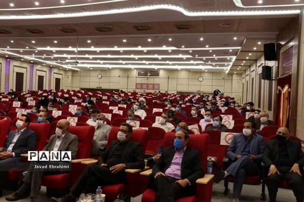 برگزاری مراسم آغاز سال تحصیلی  دانشجو معلمان در دانشگاه فرهنگیان خراسان رضوی