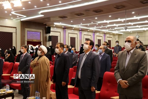 برگزاری مراسم آغاز سال تحصیلی  دانشجو معلمان در دانشگاه فرهنگیان خراسان رضوی
