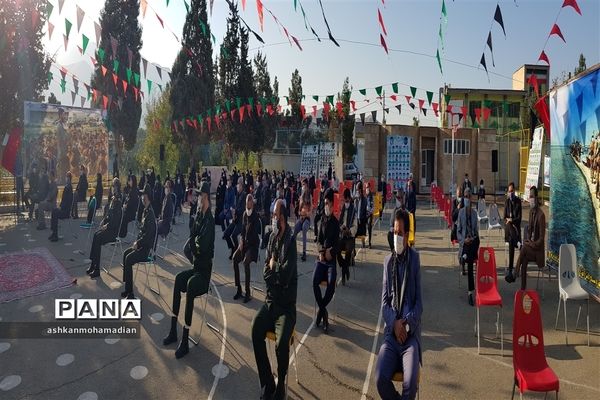 زنگ ایثار به مناسبت هفته دفاع مقدس در آموزشگاه شاهد شهید نعمتی ها