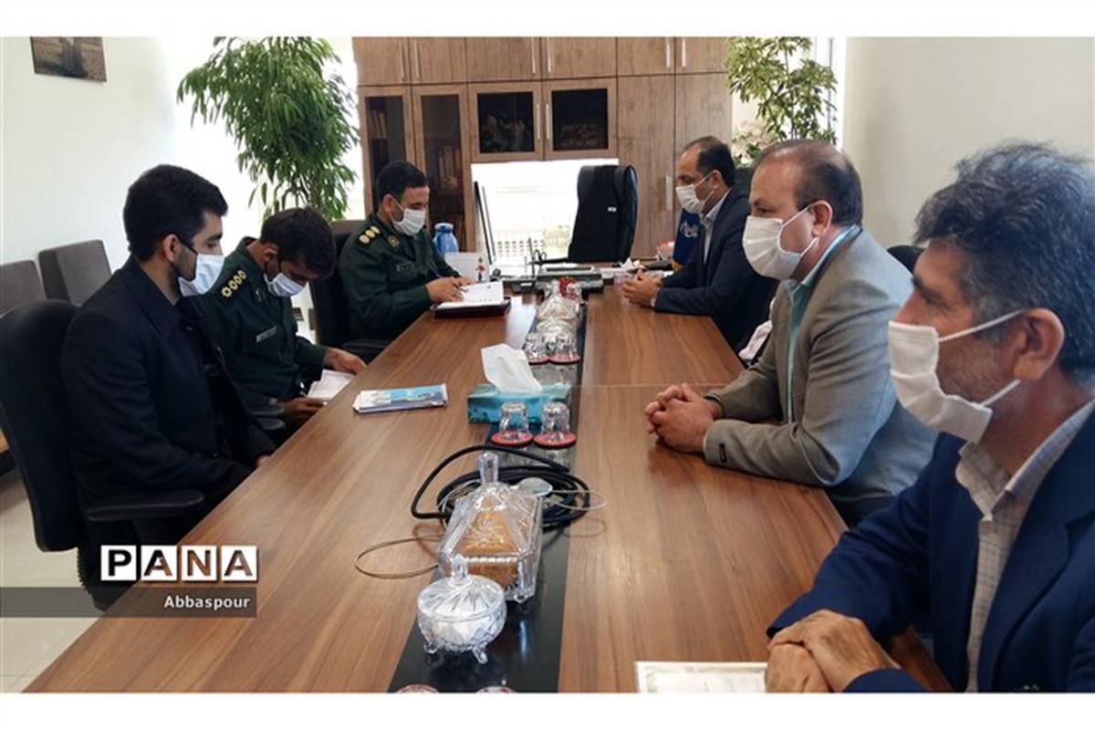 دیدار رییس سازمان دانش آموزی بجنورد با فرمانده سپاه ناحیه مقاومت بسیج