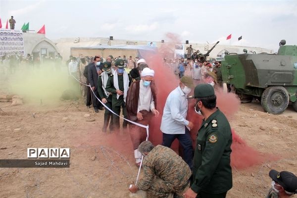 نمایشگاه دستاوردهای دفاع مقدس و مقاومت