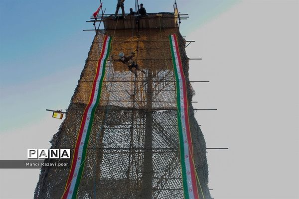 نمایشگاه دستاوردهای دفاع مقدس و مقاومت تبریز